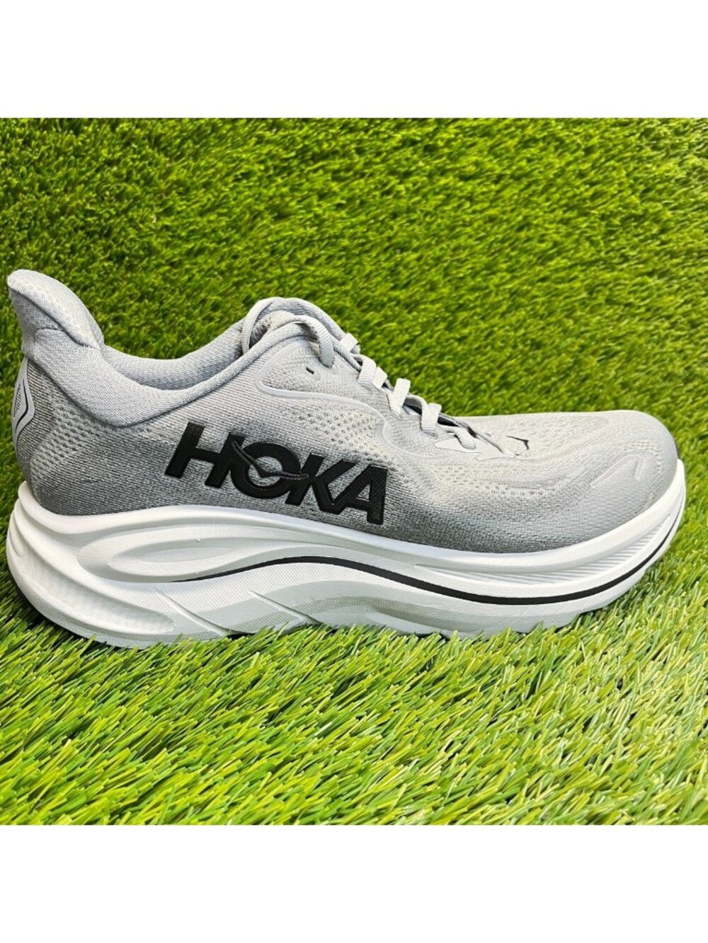 Hoka One One Clifton 10 Mens Size 11.5 Gray Athletic Running Shoes Sneakers
